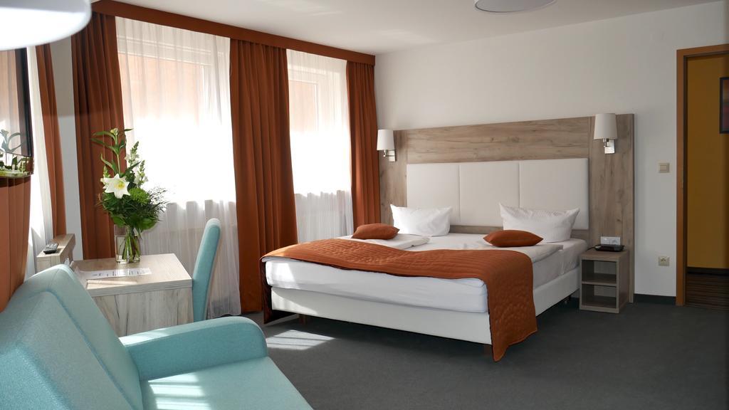 Komfort Hotel Ludwigsburg Eksteriør bilde
